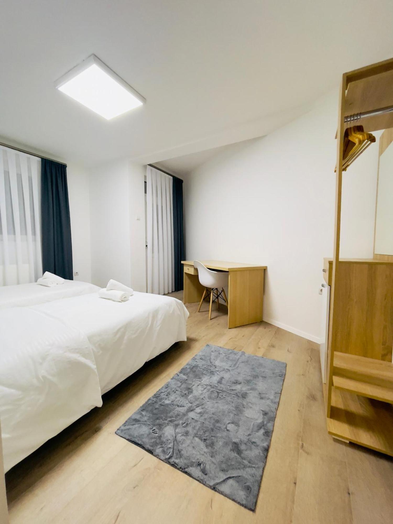 Hotel Pristinanest Esterno foto